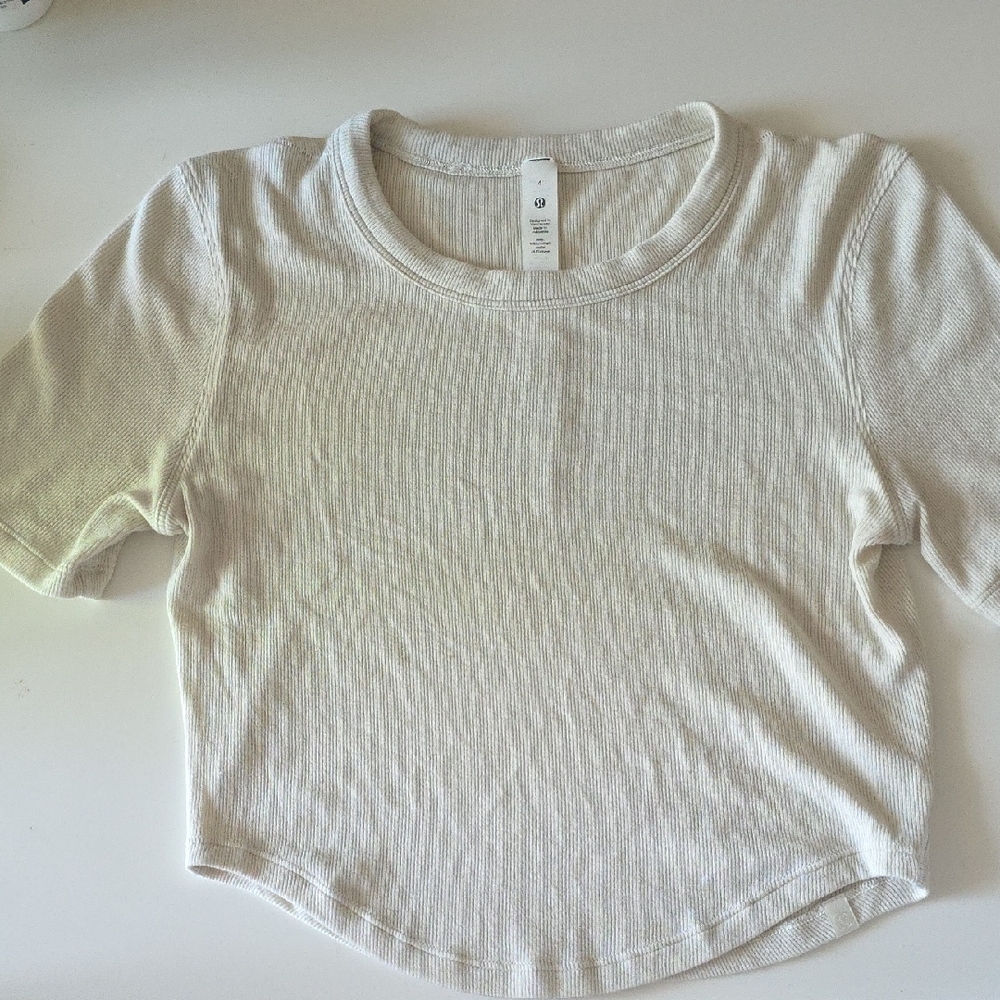 Lululemon Hold Tight Cropped T-shirt